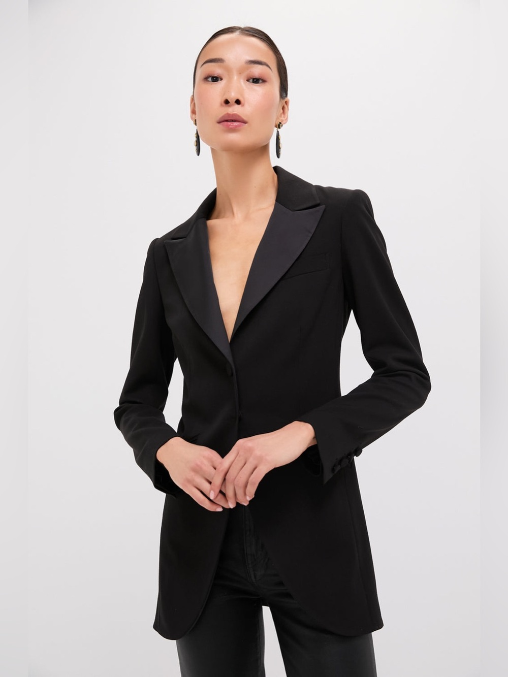 Tuckernuck Satin Lapel Emile Blazer Sz Medium Black Single Breasted in LuxFabric